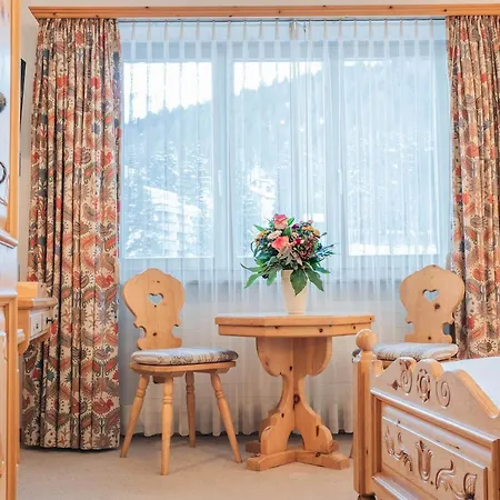 Corvatsch - Web Check-in 호텔 3*