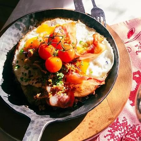 فندق هوتل كورفاتسك