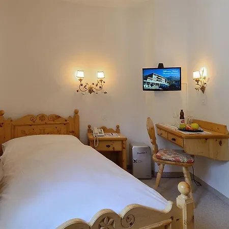 Corvatsch Hotel